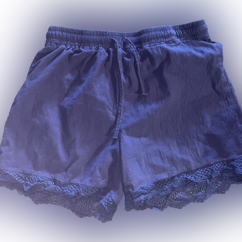 Navy shorts with crochet trim-2X